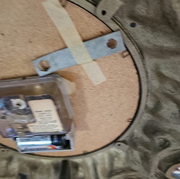 Gorgeous Ornate Vintage Gold Westclox Wall Clock - Picture 5 of 8